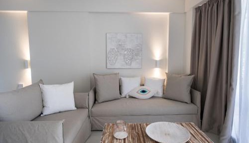 Suite with Garden View