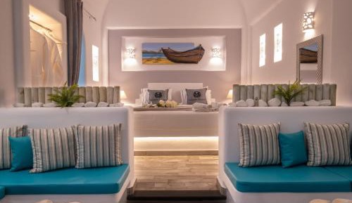 Deluxe Plunge Pool Suite 