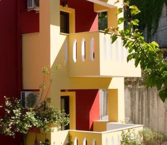 Studio with Balcony
