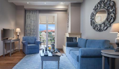Superior Suite with Garden View