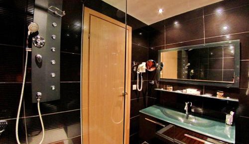 Classic Double Room with Garden View