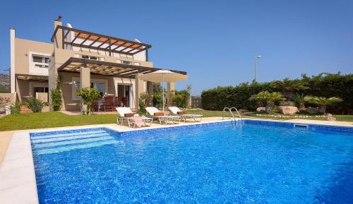 Three-Bedroom Villa with Sea View