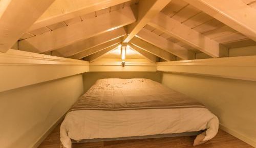 Family Room with Sauna use- Annex 