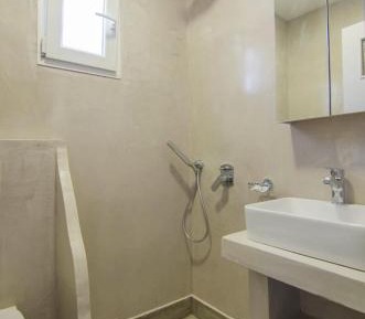 Basic Triple Room with Partial Sea View
