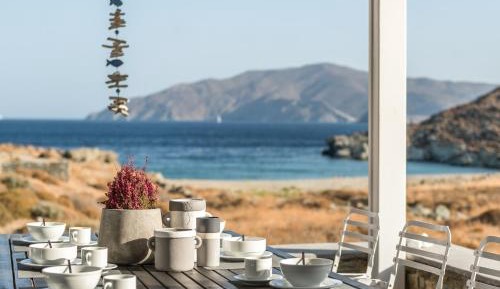 Villa - Beach Front