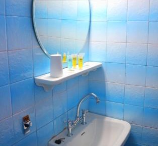 Economy Single Room
