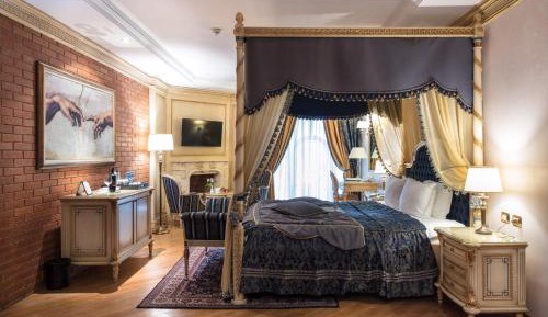 Luigi XIV Suite