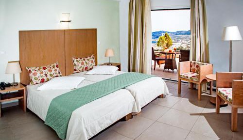 Triple Room with Sea View