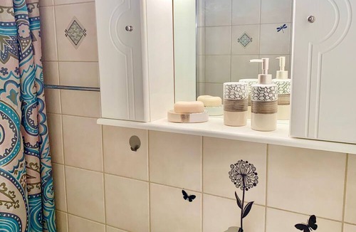 Vamos Apartment | Little Lotus Apartment