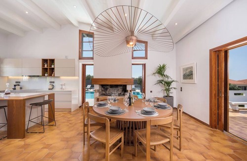 Daratsos Villa | Azatis Luxury Villa