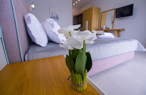 Stavros House | Olea Garden Rooms