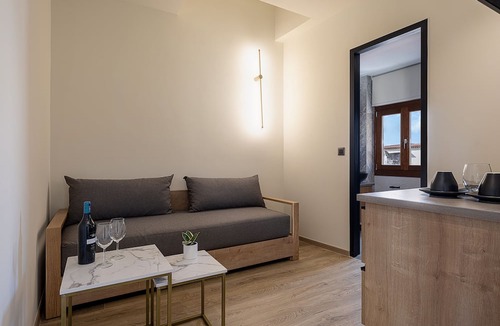 Chania Old City Hotel | Ethos Suites