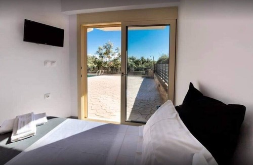 Spanokhorion House | En Lefko Boutique Apartments