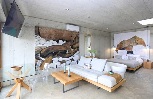 Kamilari Villa | MARNOS VILLAS