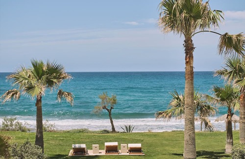 Adelianos Kampos Hotel | Caramel, A Resort to Live