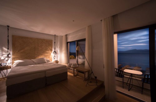 Nea Styra Hotel | Sunday Boutique Hotel
