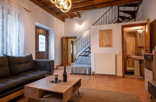 Archanes Villa | Walnut Tree Villa Ano Archanes-10km From Heraklion