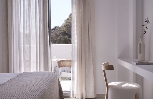 Gavrio House | Isida Hotel