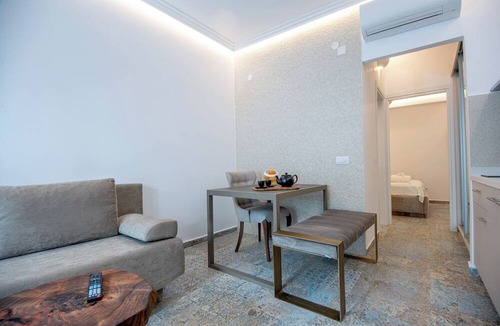 Ammoudara House | Beach Walk Luxury Suites
