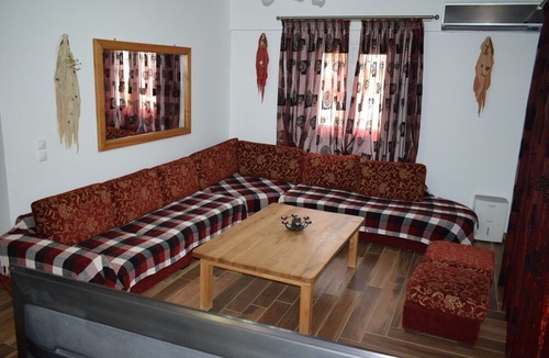Markopoulo Mesogaias Apartment | MTC-Jasmine's House - Two Bedroom Apartment, Sleeps 6