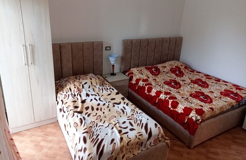 Qerek Apartment | Studio Apartment Hamallaj Beach