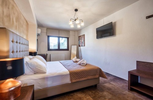 Nea Skioni Villa | Palmrise Luxury Villas - Blue Villa