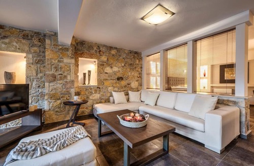 Nea Skioni Villa | Palmrise Luxury Villas - Blue Villa