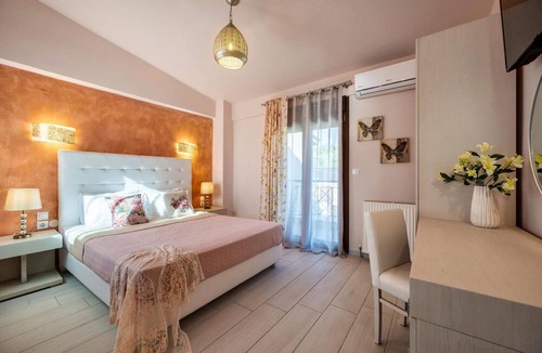 Nea Skioni Villa | Palmrise Luxury Villas - Helios Villa