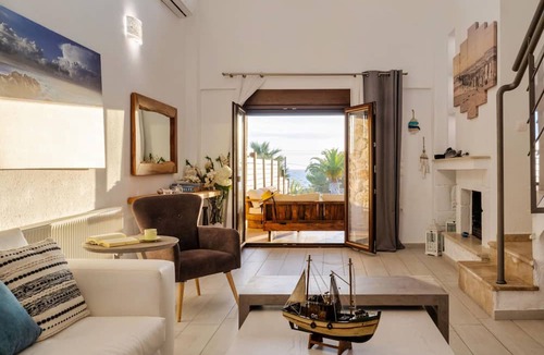 Nea Skioni Villa | Palmrise Luxury Villas - Helios Villa