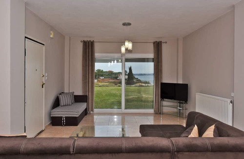 Nea Moudania Villa | Anelia Villa Seaview 2 by Travelpro Services