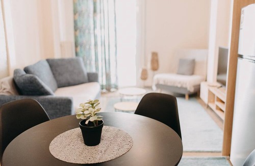 Zavlani Apartment | Best House Deck Aprtm Old Port of Patras