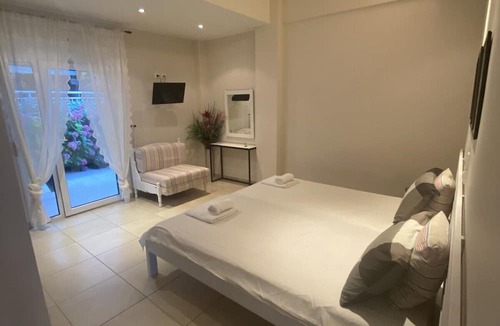 Nei Pori House | Klio Apartments and Studios