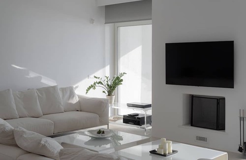 Kropia Villa | Luxurious Beachfront Villa Maira