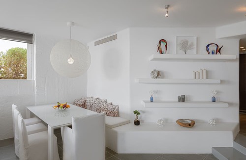 Kropia Villa | Luxurious Beachfront Villa Maira