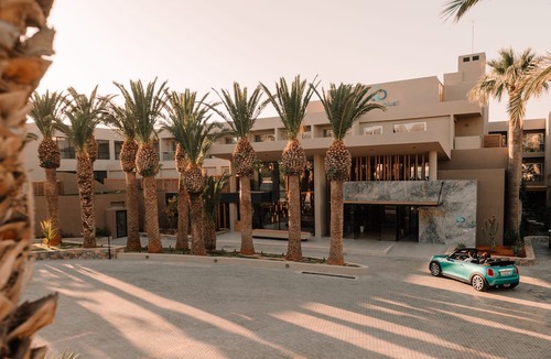 Karteros Resort | Unique Blue! Resort and Villas Adults Only