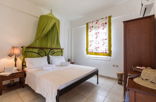 Agia Anna Apartment | Family 2-Bedroom Apartment