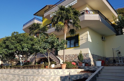 Orikum House | Villa Meminaj Vlore, Sea View and Garden, Vlore