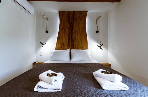 Perivolia House | Ellafos Traditional Living 8