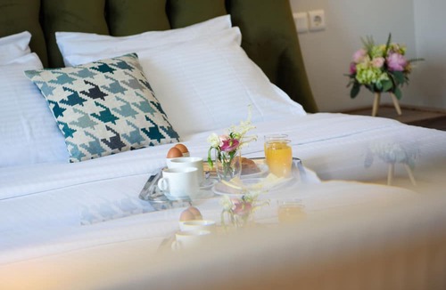 Kanoni Hotel | The Royal Hotel