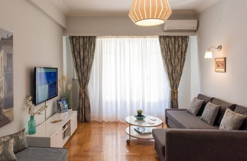 Anafiotika Apartment | Blue Ark Acropolis Light