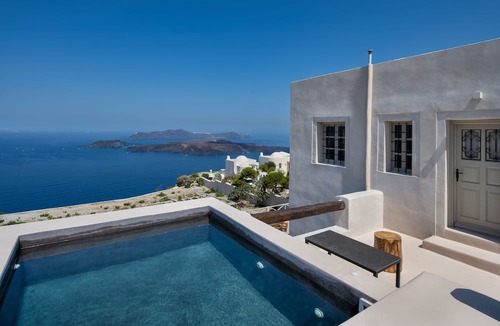 Megalochori Hotel | Azanti Suites