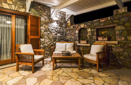 Thermisia Villa | Opensea Villa Private Beach & Tennis Court