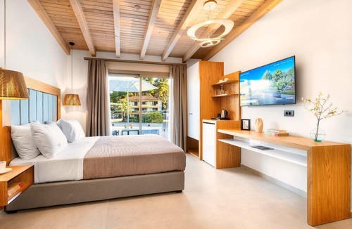 Paliouri Hotel | Chrousso Village