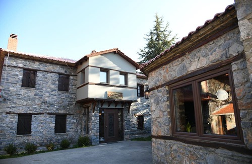 Aghios Athanasios Hotel | Archontiko Tarsouna