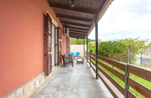 Agios Gordios House | Villa Popi on the Beach of Agios Gordios