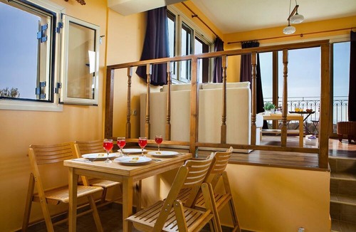 Skala Villa | 3 Queens Villas