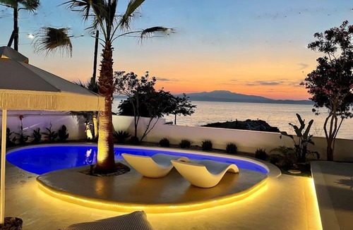 Skala Sotiros Villa | Byblos Aqua, The Amazing Sea Front Villa