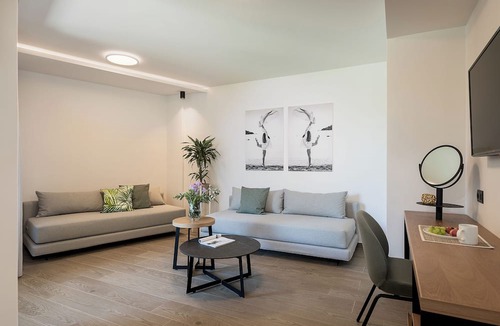Agii Apostoli Hotel | Mossa Well Being Hotel with heated pool & Wellness Spa