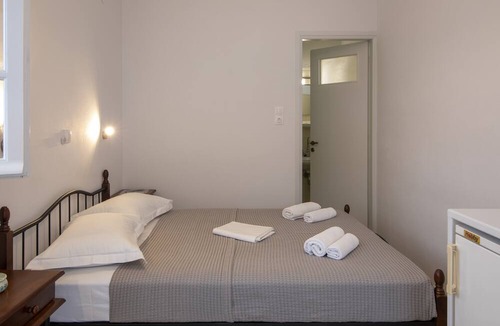 Platis Gialos Bed & Breakfast | Prasini Gonia