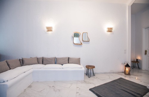 Arachova House | Blue Mountain Guesthouse Arachova